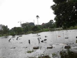 Makam Ismail Marzuki dan Ayahanda Ical di TPU Karet Bivak Juga Terendam Banjir