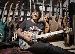 Dewa Budjana Rekam Album dan Tampil di New York