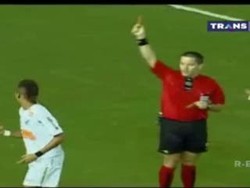 10 Kartu Merah yang Sensasional