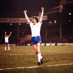 Sepakbola Inggris: Paradoks dalam Paradoks