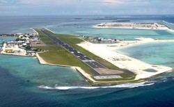 Landasan Bandara di Maladewa, Hanya 2 Meter di Atas Laut!