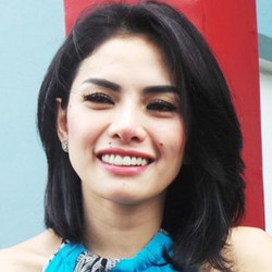 Nikita Mirzani Dikabarkan Kena Serangan Jantung, Cinta Penelope Tak Yakin