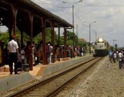 Terimbas Banjir di Semarang, Jadwal Tiga Kereta Api Molor