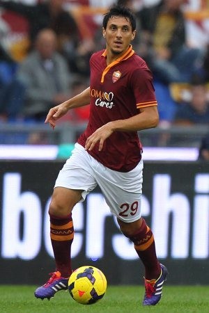 Burdisso & Motta Gabung Genoa