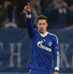 Dihubungkan dengan Arsenal, Draxler Disarankan Bertahan Dulu di Schalke
