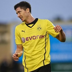 Lewandowski Bantah Sudah Pukul Seorang ABG Gara-gara Dicela