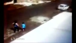 Ditabrak Lalu Dilindas Mobil, Ajaib! Nenek dan Cucunya Ini Selamat