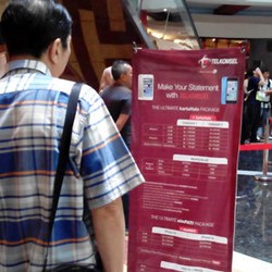 Borong iPhone 5S Demi Istri dan Anak