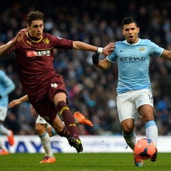 Hat-trick Aguero Loloskan City 