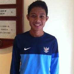 Kangen Ortu, Evan Dimas Manfaatkan Libur Akhir Pekan untuk Pulang Kampung