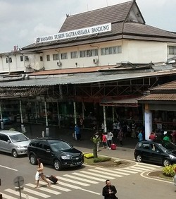 Penumpang Bandara Husein Sastranegara Diprediksi Tumbuh 20 Persen di 2014