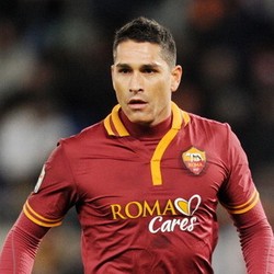 West Ham Juga Pinjam Borriello 