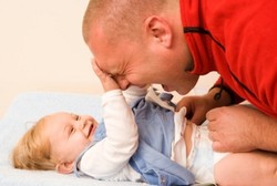 Ini Tipsnya Memilih Popok untuk si Kecil