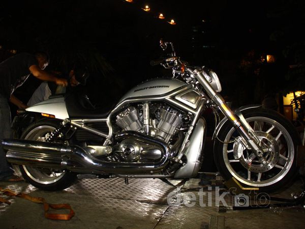 Harley Davidson Milik Wawan Disita