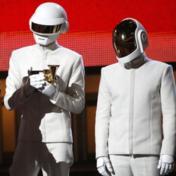 5 Piala Grammy Pembuktian Eksistensi Daft Punk