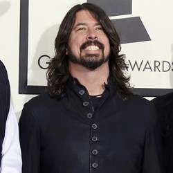 Dave Grohl Cs Menangkan Kategori Soundtrack Kompilasi Terbaik