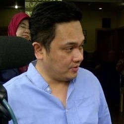 Farhat Abbas Santai Soal Kabar Pisah Ranjang dengan Nia Daniati