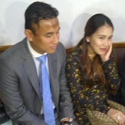 Ayu Ting Ting Resmi Gugat Cerai Enji!