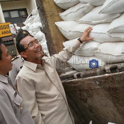 Mentan Suswono Sebut Banyak Anggota DPRD Jadi Distributor Pupuk Subsidi