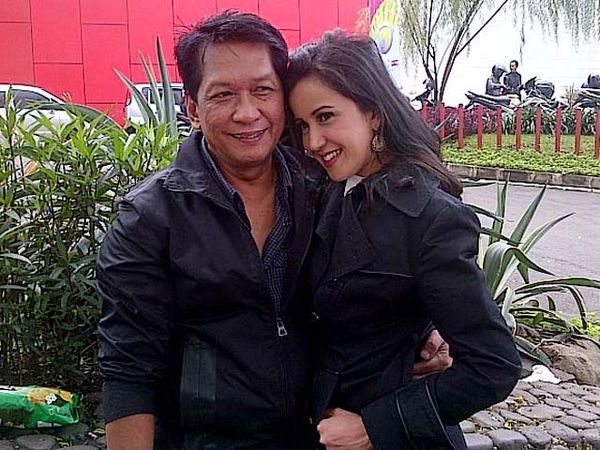 Batal Cerai, Andi Soraya dan Rudi Sutopo Mesra Lagi
