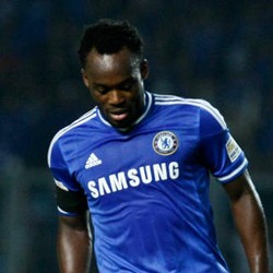 Milan Rampungkan Kepindahan Essien