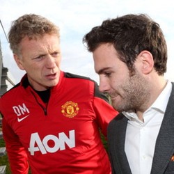 Mata Tidak Masalah Bermain di Posisi Manapun