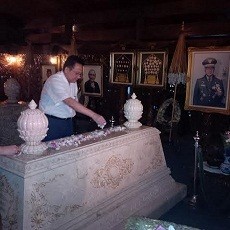 Irman Gusman Ngalap Berkah Pak Harto di Giribangun