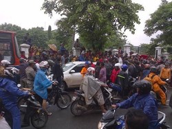  Mayat Ditemukan dalam Bagasi Mobil Nissan di Samping TPU Pondok Kelapa