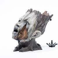 Menakjubkan! Patung Keramik Ini Terlihat Seperti Kayu