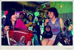 Aurette and the Polska Seeking Carnival Resmi Bubar