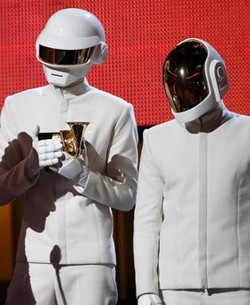 Daft Punk Berjaya di Grammy Awards 2014