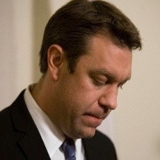 Terlibat Skandal Narkoba, Anggota Parlemen AS Mengundurkan Diri