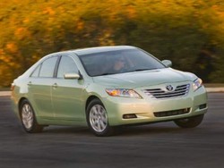 30.000 Toyota Camry Hybrid Diselidiki Remnya