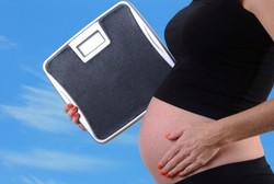 Ini Alasannya Berat Badan Ibu Harus Naik Saat Hamil