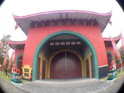 Imlek di Semarang: Kelenteng Sam Poo Kong & Kuliner Enak