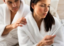 50% Wanita Percaya Mitos Bercinta Lebih dari Sekali Sehari Bisa Cepat Hamil