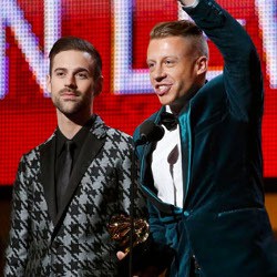 Macklemore and Ryan Lewis, Kuda Hitam yang Bikin Sensasi di Grammy Awards 2014