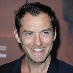 Kerabat Jude Law Jual Cerita Perselingkuhan Sienna Miller & Daniel Craig