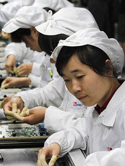 Duh, Rumitnya Pembangunan Pabrik Foxconn