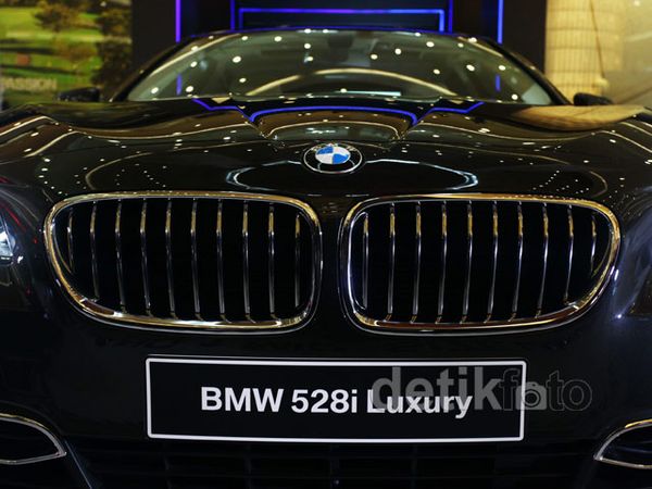 BMW Luncurkan BMW 528i Luxury