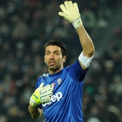 Roma Pangkas Jarak, Buffon Tak Risau