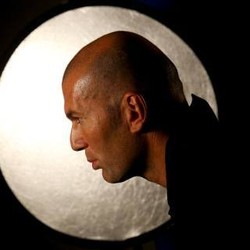 Zidane Ingin Melatih Timnya Sendiri