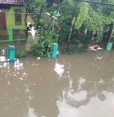 Banjir di Perumahan Harapan Baru Bekasi Makin Tinggi