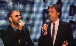 Setengah dari The Beatles Tampil Reuni di Konser Penghormatan bagi The Beatles