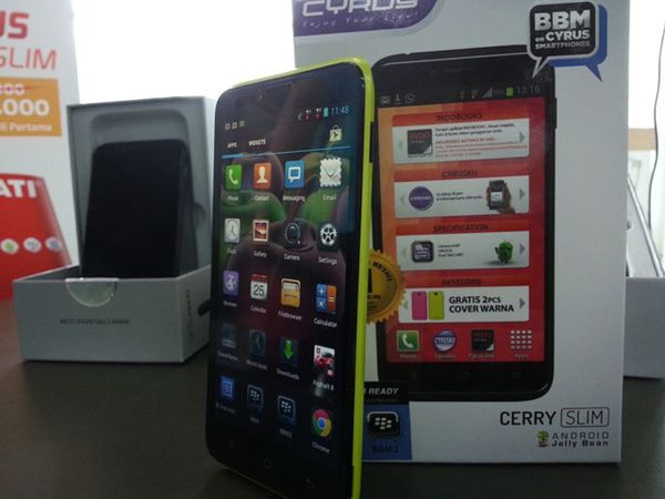 Cyrus Cerry Slim: 1 Ponsel, 2 Aplikasi BBM