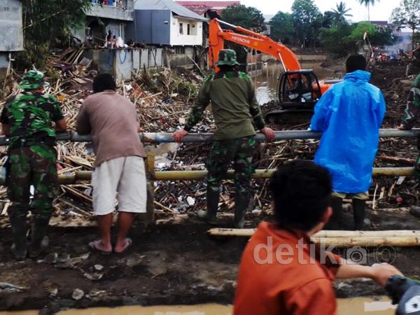 2 Pekan Pasca Banjir, Manado Belum Pulih