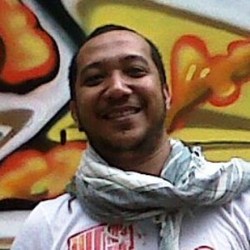 Telepon Genggam dan Curhat Sahabat Jadi Senjata Bona Pascal Ciptakan Lagu