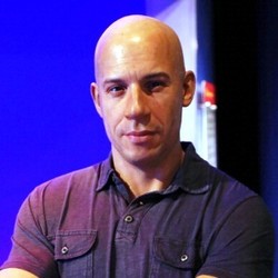 Tonton! Vin Diesel Joged ala Katy Perry dan Beyonce