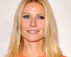 Gwyneth Paltrow Rawat Kulit dengan Setrika Wajah Seharga Rp 80 Juta