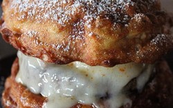 Mau Cicip? Monte Cristo, Burger Baru dengan Roti Berlapis Adonan Manis